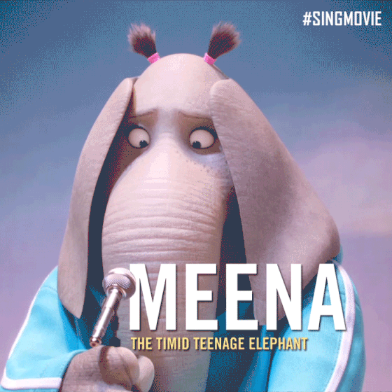 La elefanta Meena es muy tímida en la película ¡Canta!